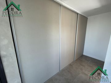 Casa - a la laguna - Riberas - Lote 340 - Puertos del lago