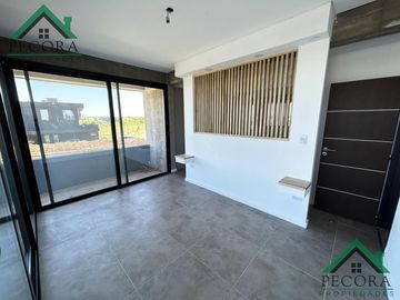 Casa - a la laguna - Riberas - Lote 340 - Puertos del lago