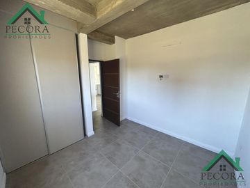 Casa - a la laguna - Riberas - Lote 340 - Puertos del lago