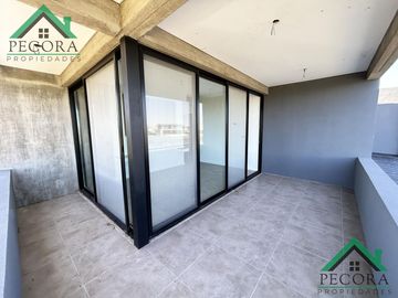 Casa - a la laguna - Riberas - Lote 340 - Puertos del lago