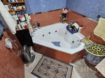 Casa en Venta Con 2 Dormitorios En San José