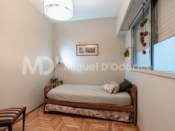 Venta departamento de 3 ambientes en Caballito