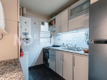 Venta departamento de 3 ambientes en Caballito