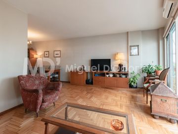 Venta departamento de 3 ambientes en Caballito