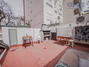 PH  3 ambientes reciclado  en dos plantas con terraza en Villa Pueyrredón