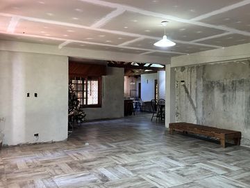 Casa Quinta  Gral Rodrigrez - Casa de 6 amb - Quincho con dorm y 2 baños- Pileta