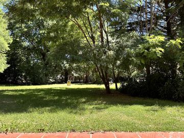 Casa Quinta  Gral Rodrigrez - Casa de 6 amb - Quincho con dorm y 2 baños- Pileta
