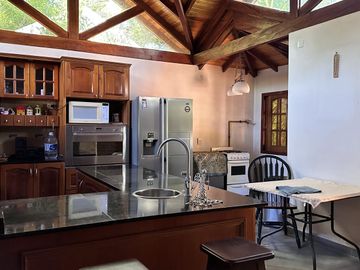 Casa Quinta  Gral Rodrigrez - Casa de 6 amb - Quincho con dorm y 2 baños- Pileta
