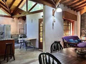 Casa Quinta  Gral Rodrigrez - Casa de 6 amb - Quincho con dorm y 2 baños- Pileta