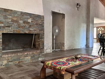 Casa Quinta  Gral Rodrigrez - Casa de 6 amb - Quincho con dorm y 2 baños- Pileta