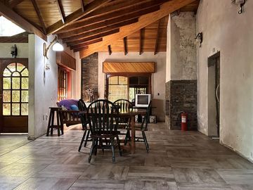 Casa Quinta  Gral Rodrigrez - Casa de 6 amb - Quincho con dorm y 2 baños- Pileta