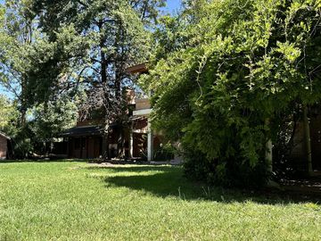Casa Quinta  Gral Rodrigrez - Casa de 6 amb - Quincho con dorm y 2 baños- Pileta