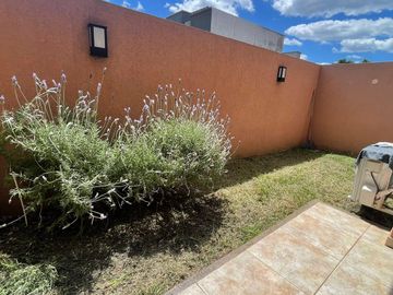 Departamento Planta Baja con Jardín - San Miguel
