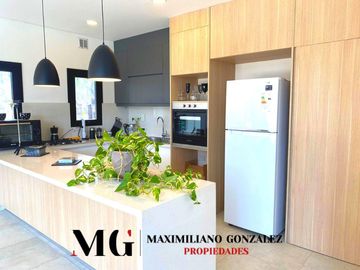 Casa en venta, 4 ambientes. Terralagos, Canning.