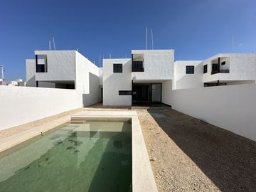 En venta casa residencial en Dzityá de 3 recámaras