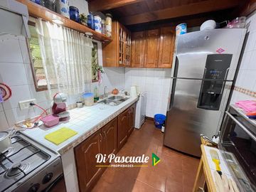 Venta Casa Quinta con Segunda Vivienda, Parque y Pileta - Francisco Alvarez Sur