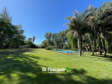 Venta Casa Quinta con Segunda Vivienda, Parque y Pileta - Francisco Alvarez Sur