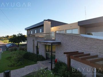 Venta Casa - Barrio Privado Altos de Campo Grande / Pilar