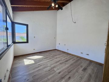 Venta casa 5 habitaciones Mendoza