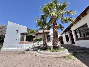 Venta casa 5 habitaciones Mendoza