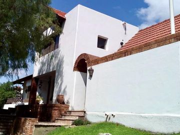 Venta casa 5 habitaciones Mendoza