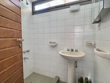 Venta casa 5 habitaciones Mendoza