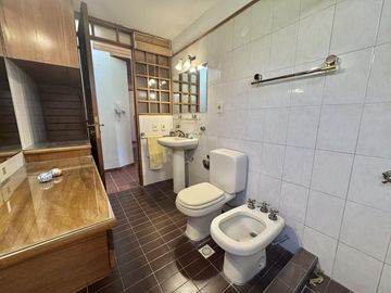 Venta casa 5 habitaciones Mendoza