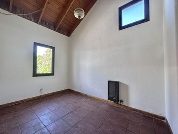 Venta casa 5 habitaciones Mendoza