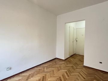 OPORTUNIDAD! Departamento 2 ambientes en venta