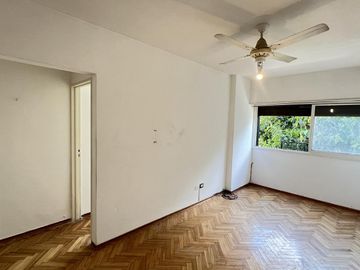 OPORTUNIDAD! Departamento 2 ambientes en venta