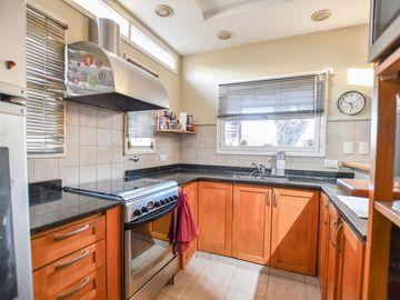 Casa en venta tres dormitorios y pileta Tolosa