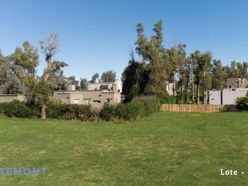 Terreno en  Barrio Privado Alvarez del Bosque