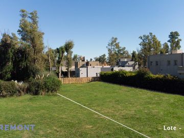 Terreno en  Barrio Privado Alvarez del Bosque