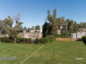 Terreno en  Barrio Privado Alvarez del Bosque