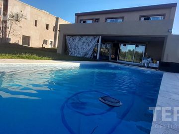 CASA VENTA CANNING BARRIO FINCAS DEL ALBA
