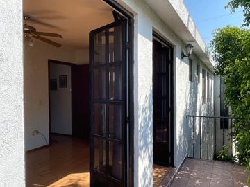 CASA EN VENTA PEDREGAL DE VISTA HERMOSA