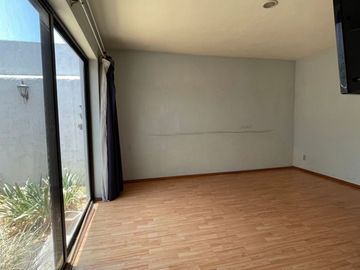 CASA EN VENTA PEDREGAL DE VISTA HERMOSA