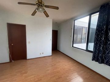 CASA EN VENTA PEDREGAL DE VISTA HERMOSA