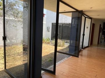 CASA EN VENTA PEDREGAL DE VISTA HERMOSA