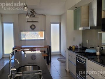 Casa en Venta B° Privado 