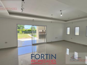 Casa en  Barrancas de Iraola