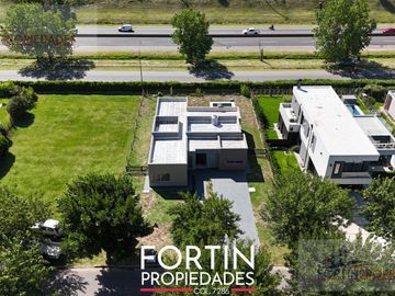 Casa en  Barrancas de Iraola