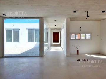Casa en  Venta ubicada en Costa Esmeralda, Barrio Senderos III