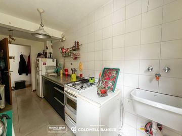 VENTA de departamento 58m2 con cochera, bariloche