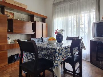 PH 3 Ambientes en Villa Urquiza con  Balcón en L-En Venta.