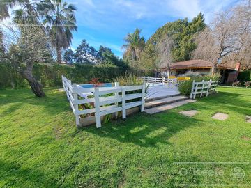 Quinta en venta con pileta y garage en el Pato (Berazategui) sobre lote de 895m2 Apto credito!!