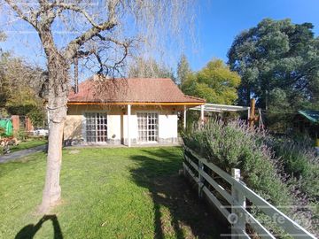 Quinta en venta con pileta y garage en el Pato (Berazategui) sobre lote de 895m2 Apto credito!!