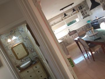 Casa en venta - 2 Dormitorios 2 Baños - Cochera - 684Mts2 - Florencio Varela