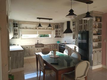 Casa en venta - 2 Dormitorios 2 Baños - Cochera - 684Mts2 - Florencio Varela