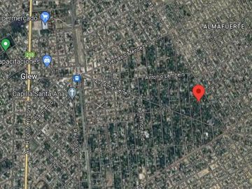 Casa Quinta en venta - 3 Dormitorios 1 Baño - Cochera - 1.020Mts2 - Glew, Almirante Brown